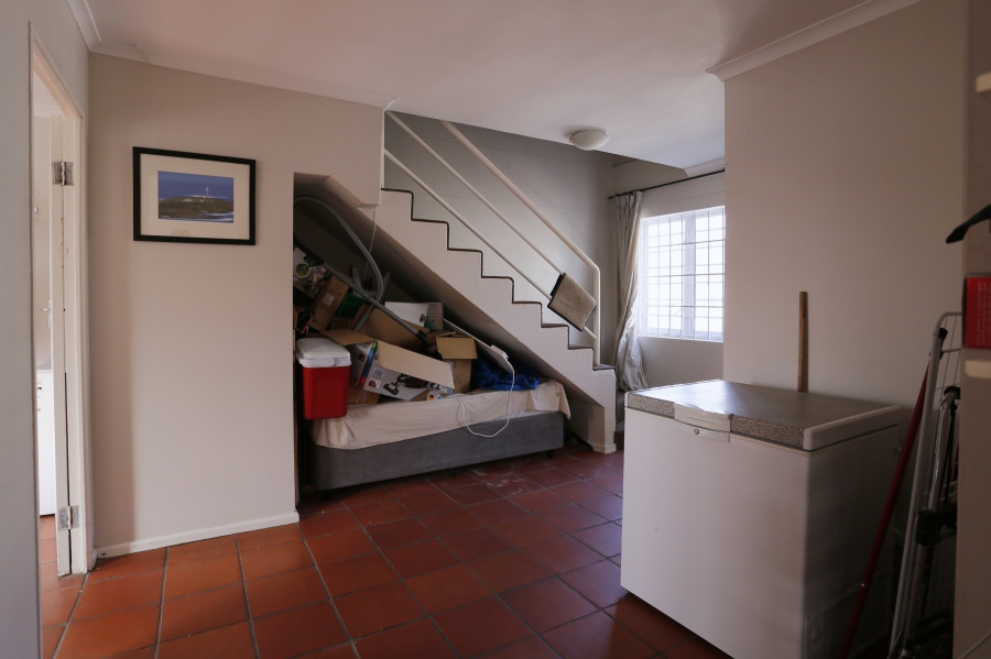 4 Bedroom Property for Sale in Rondebosch Village Western Cape